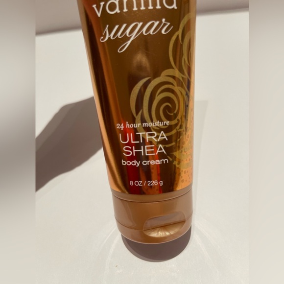 Bath & Body Works Warm Vanilla Sugar Body Cream - New - 8 oz - Picture 3 of 5